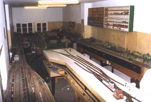 Neubau des Bahnhofs Elstertal.