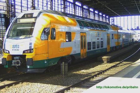 445102-7.jpg