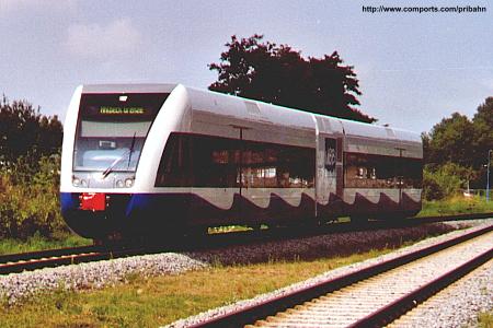 UBB 646>
646 108-1 zeigt sich im Juli 2000, fotografiert von <A HREF=